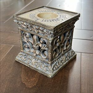 Vintage-Inspired Gold Candle Holder